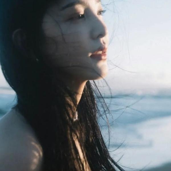 报告班长5：女兵报到